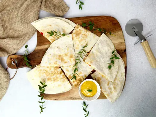 Quesadilla z patelni - jaki ser i dodatki wybrać?