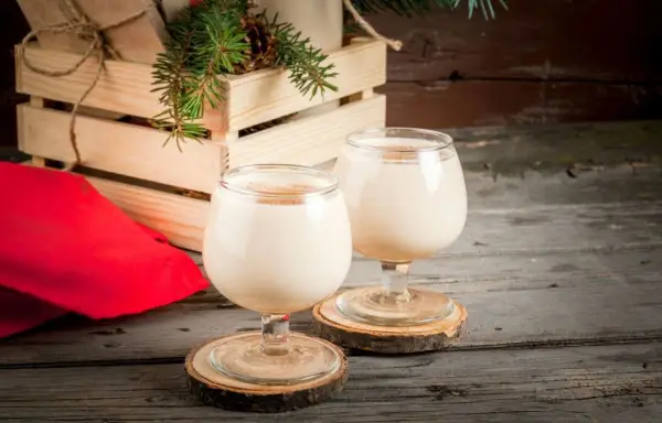 Najlepsze drinki z orzechówki, które musisz spróbować na imprezie