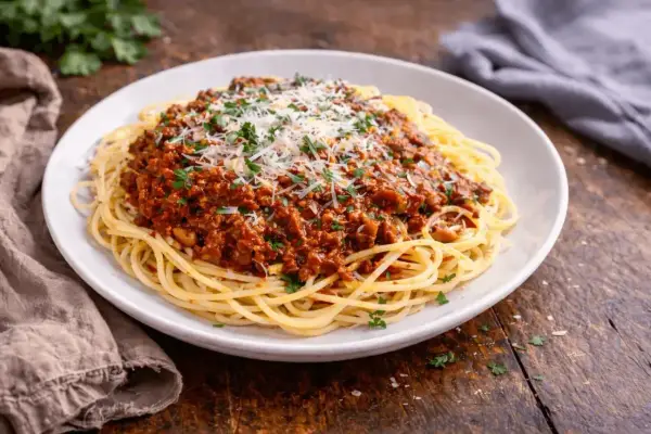 Spaghetti idealne - Jak zrobić sos i makaron al dente?