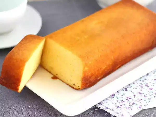 Ciasto z mlekiem skondensowanym - wilgotne i proste!