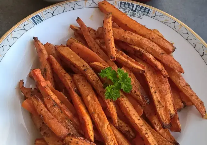 Frytki z marchewki z piekarnika lub air fryera